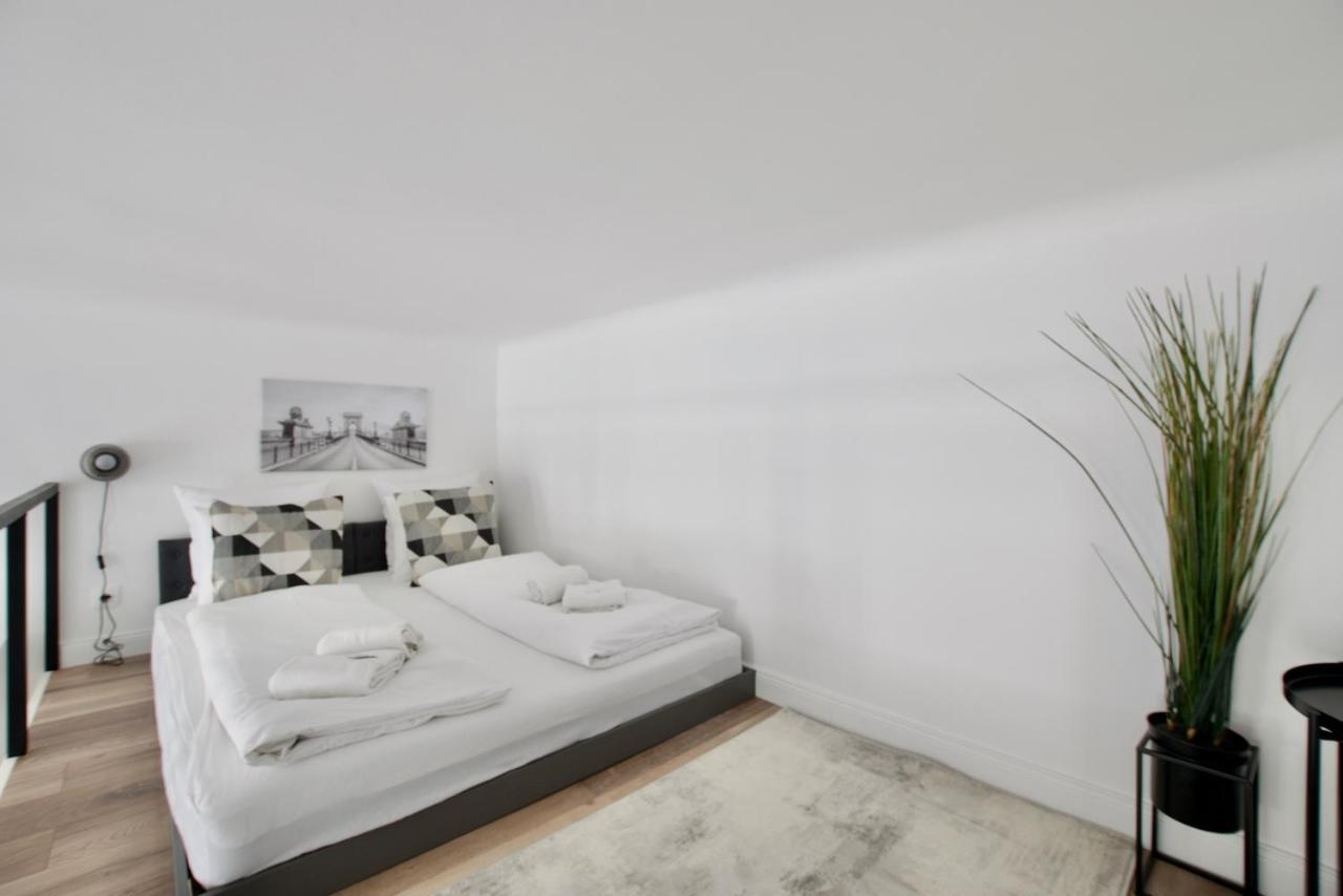 Premium Apartment By Hi5- Brody Street Budapest Exterior photo
