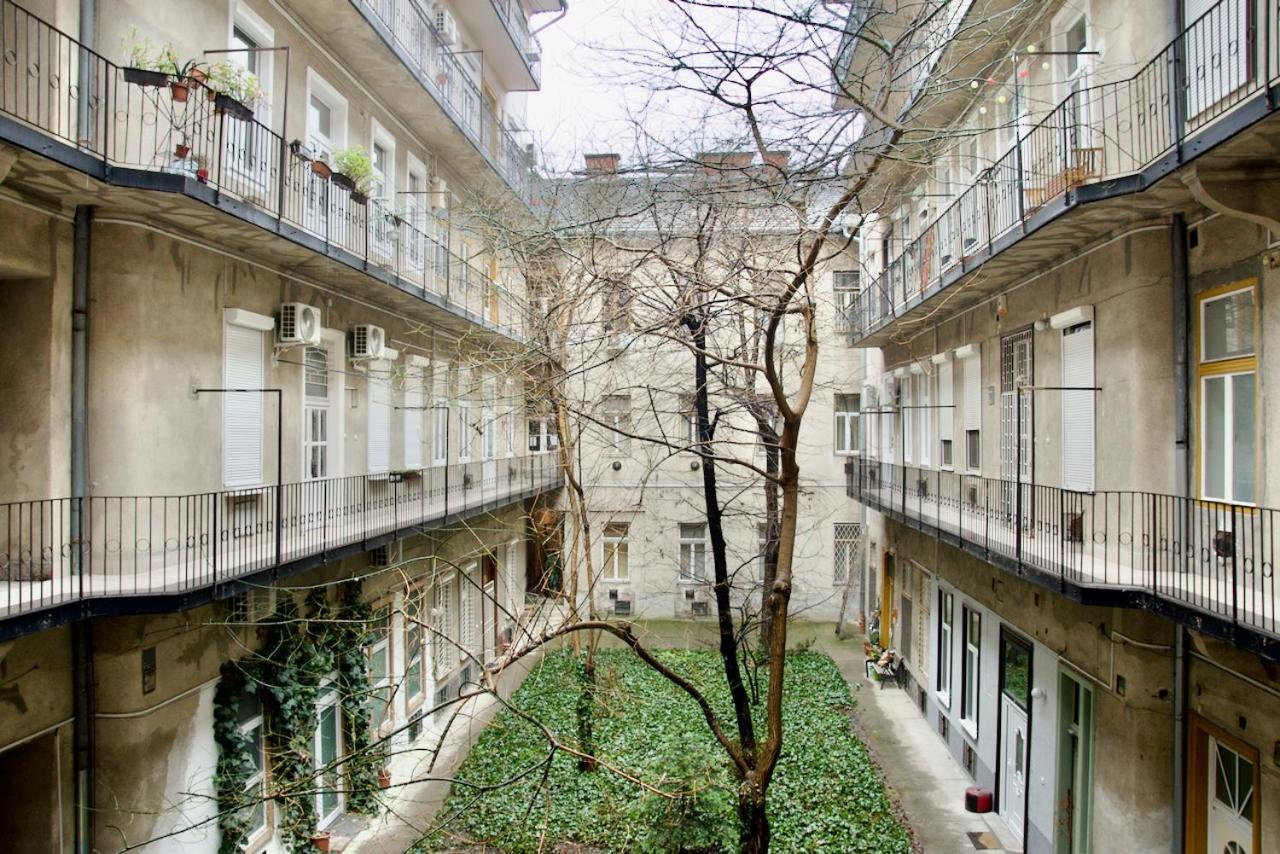 Premium Apartment By Hi5- Brody Street Budapest Exterior photo