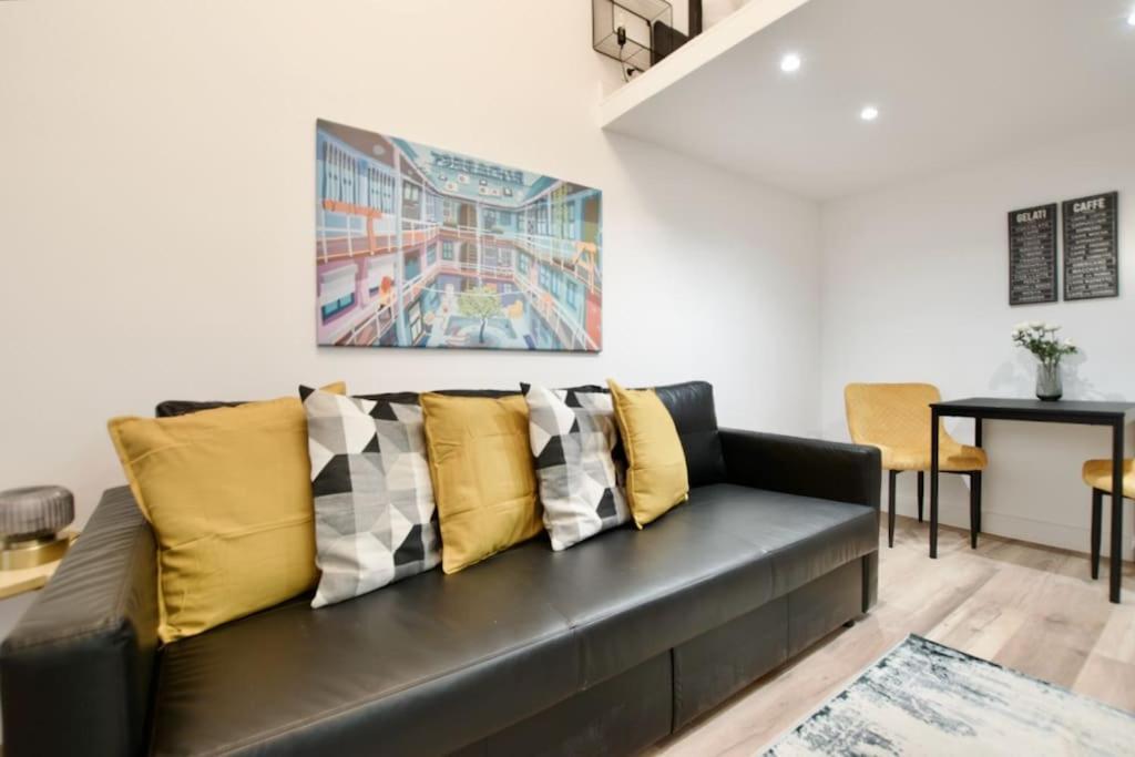 Premium Apartment By Hi5- Brody Street Budapest Exterior photo
